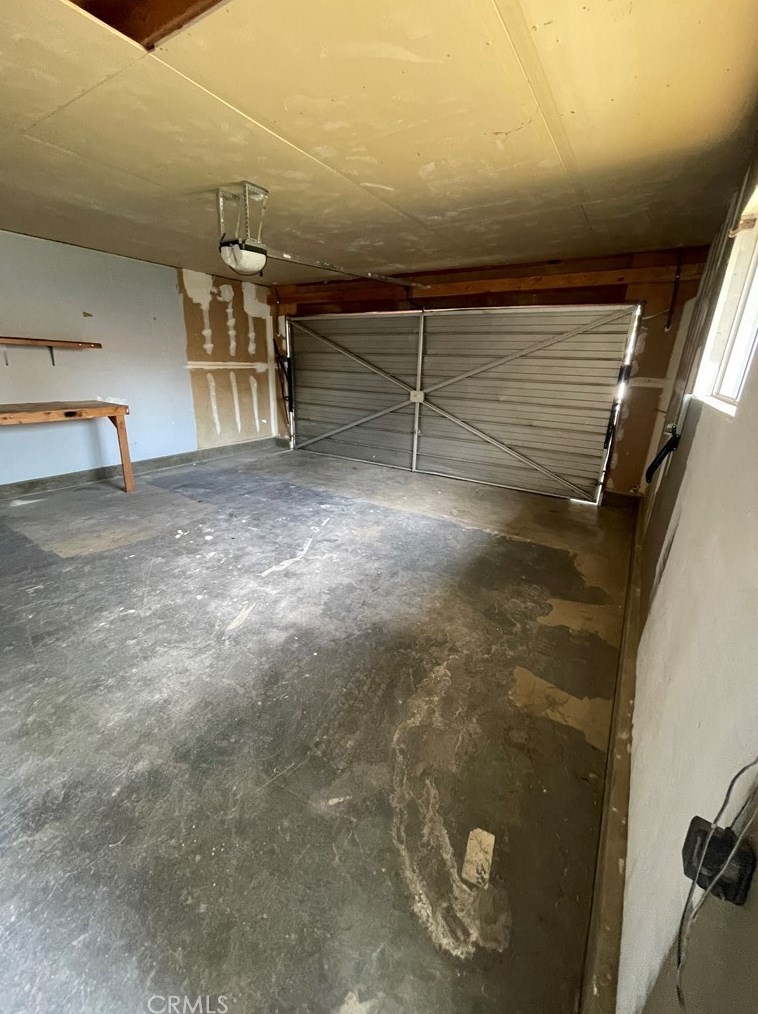 6565 Tracy Ave, Fresno CA  93722-2903 exterior