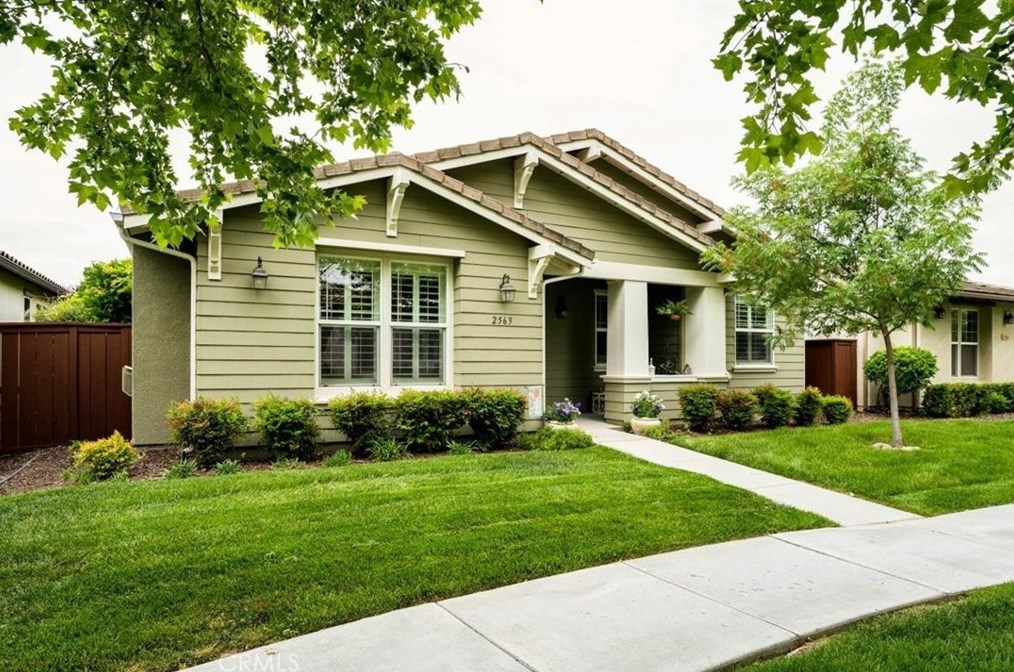 2563 Pasadena Ln, Lake Nacimiento, CA 93446