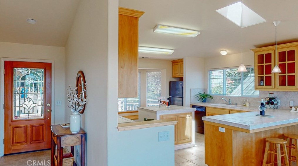 1755 Ogden Dr, Cambria, CA 93428-5511
