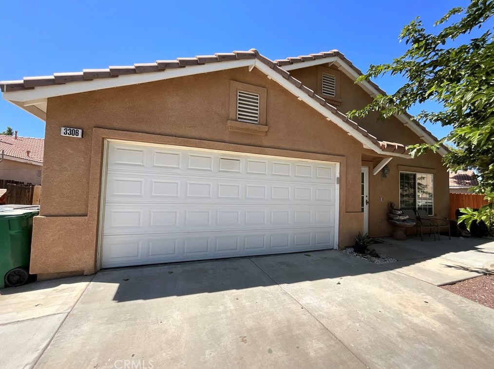 3306 Kipper Ct, Lancaster, CA 93535