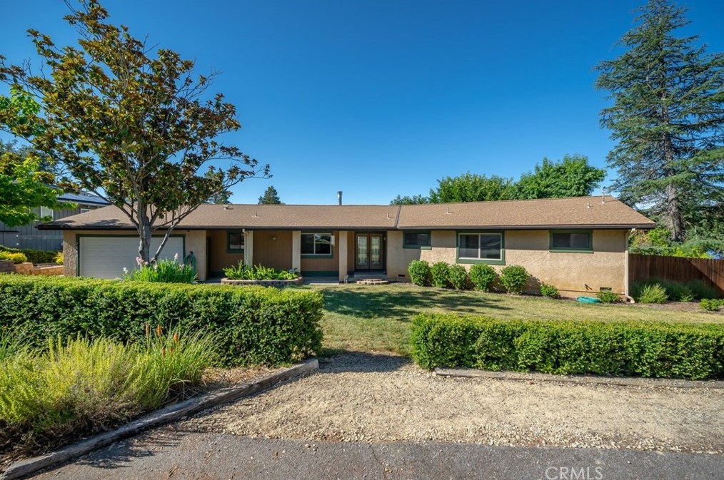 7440 Pinal Ave, Atascadero, CA 93422-4613