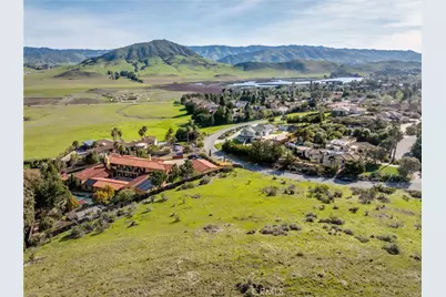 730 Via Laguna, San Luis Obispo, CA 93405 - Photo 18