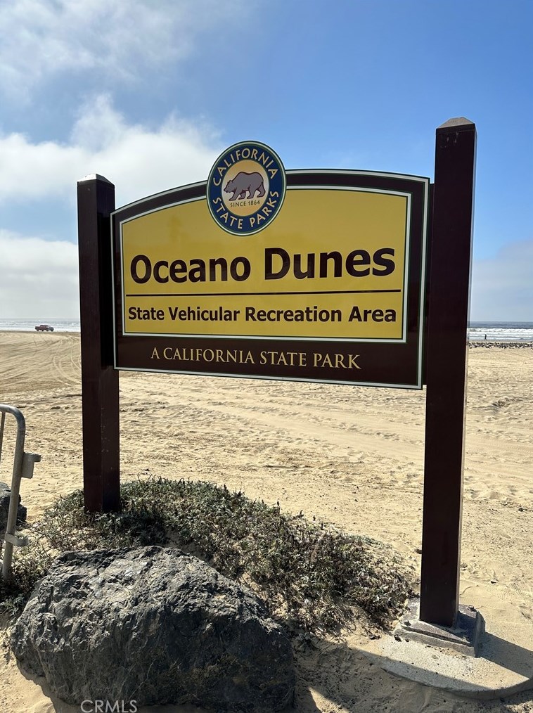 444 Pier Ave, Oceano CA  93445-9602 exterior