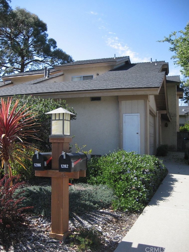 1286 Vista Del Lago, San Luis Obispo, CA 93405