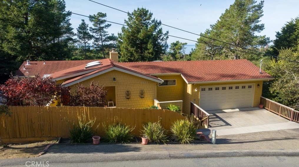 1441 Burton Dr, Cambria, CA 93428-5974