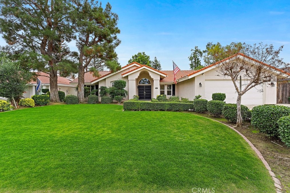 9813 Valley Forest Ct, Bakersfield, CA 93311