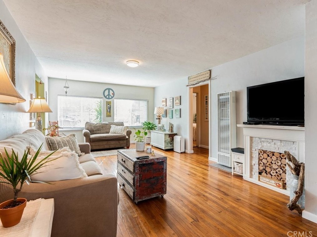 986 Walnut St, San Luis Obispo, CA 93401