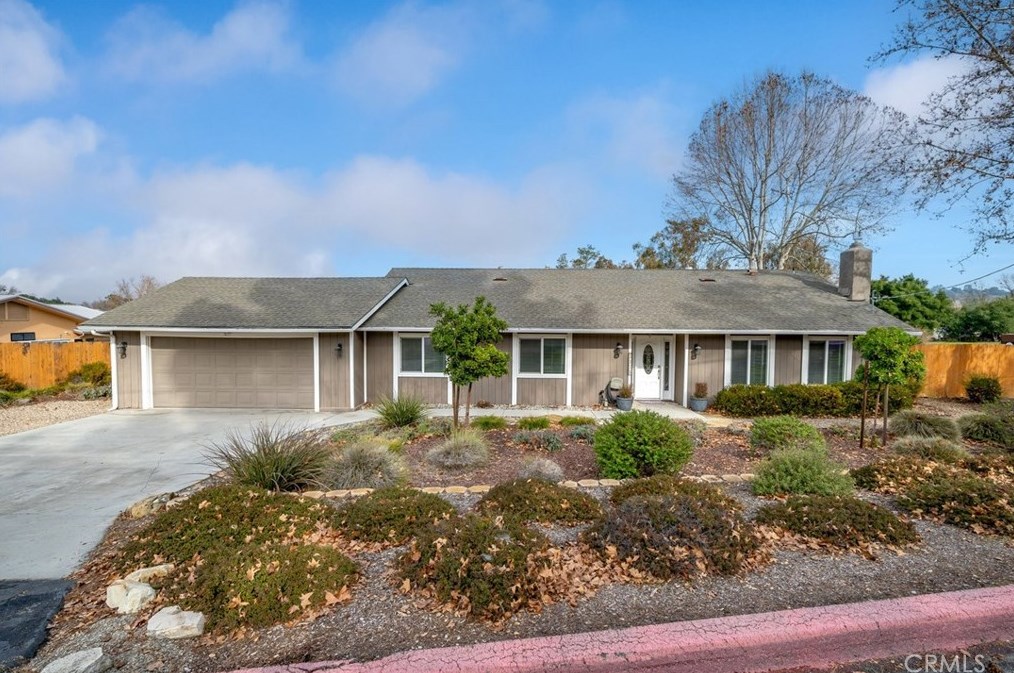 3375 Monterey Rd, Atascadero, CA 93422