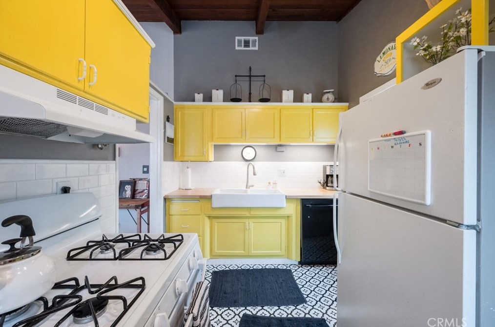 639 Bolen Dr, Lake Nacimiento CA  93446-2756 exterior