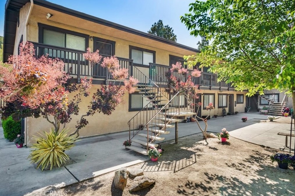 9110 Montecito Ave, Atascadero, CA 93422-5504