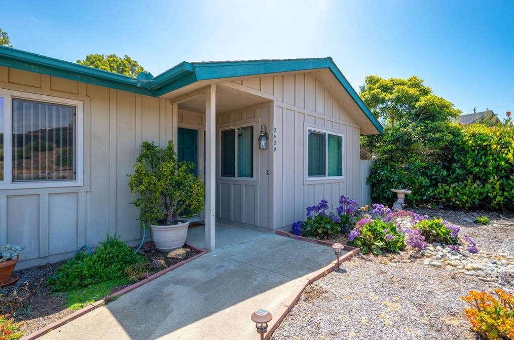 2420 Palisades Ave, San Luis Obispo, CA 93402