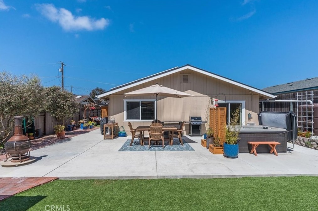 1762 13th St, San Luis Obispo, CA 93402-2210