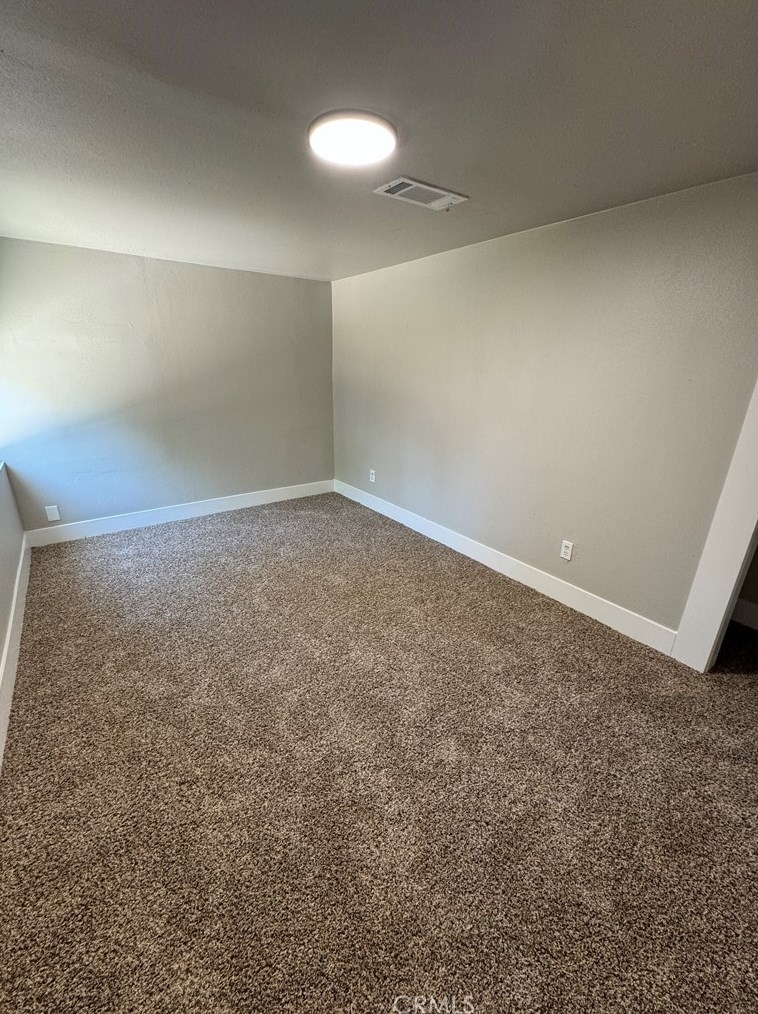 4586 Illinois Ave, Fresno CA  93702-2532 exterior