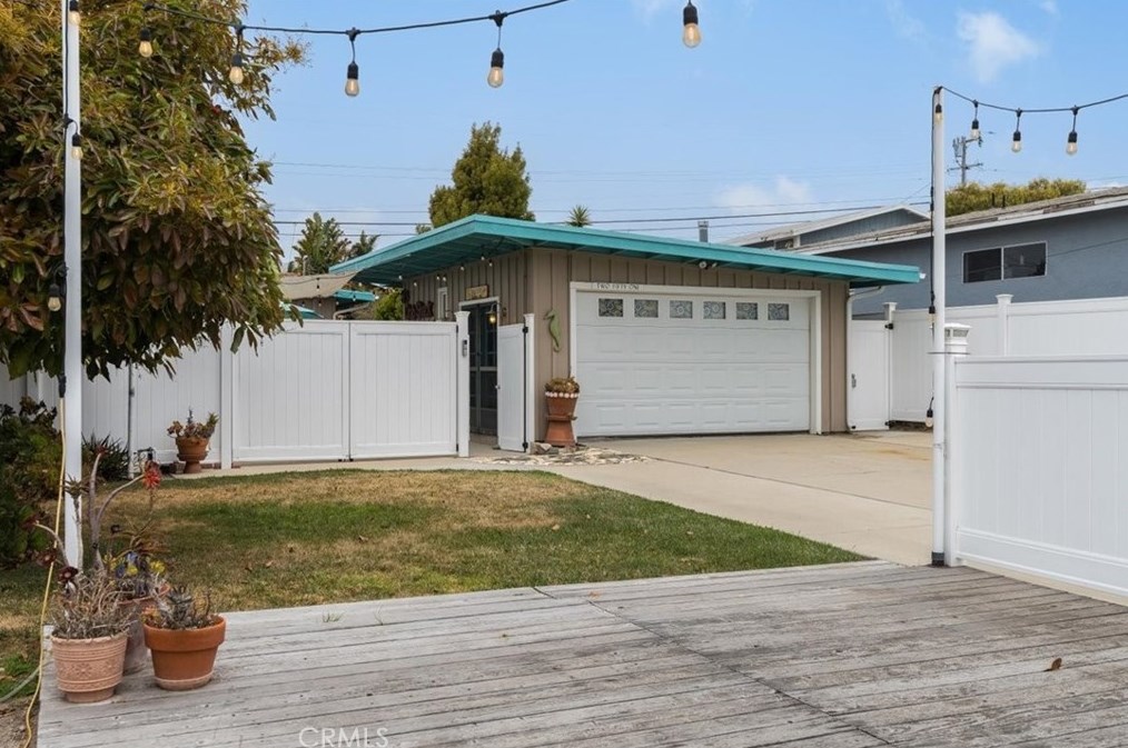 251 Atlantic City Ave, Pismo Beach, CA 93433-1205