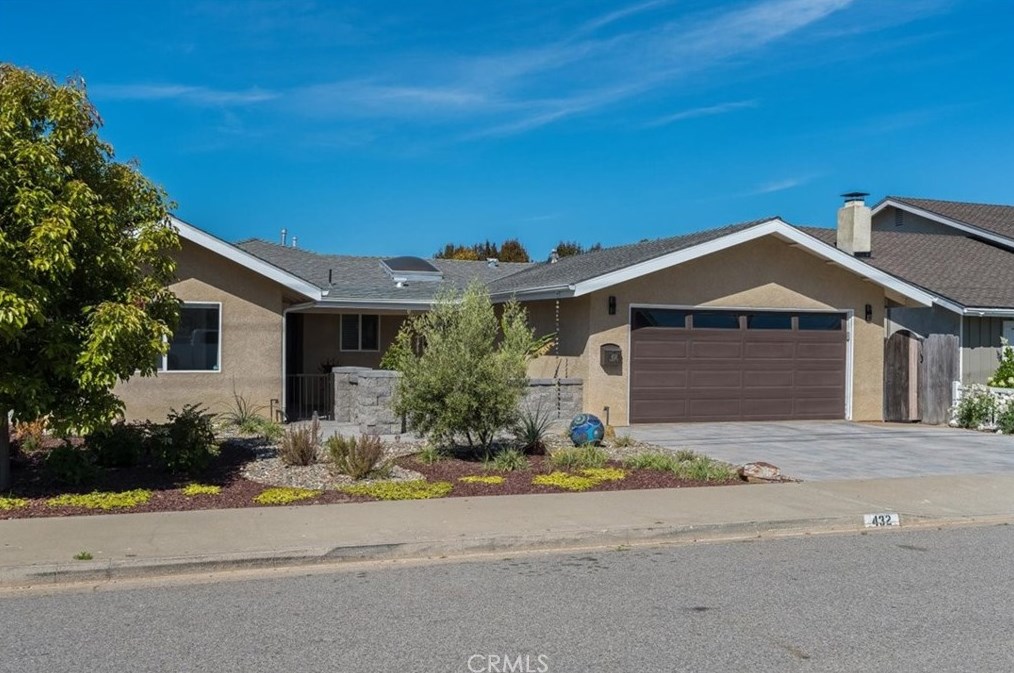 432 Garden St, Pismo Beach, CA 93420-3412