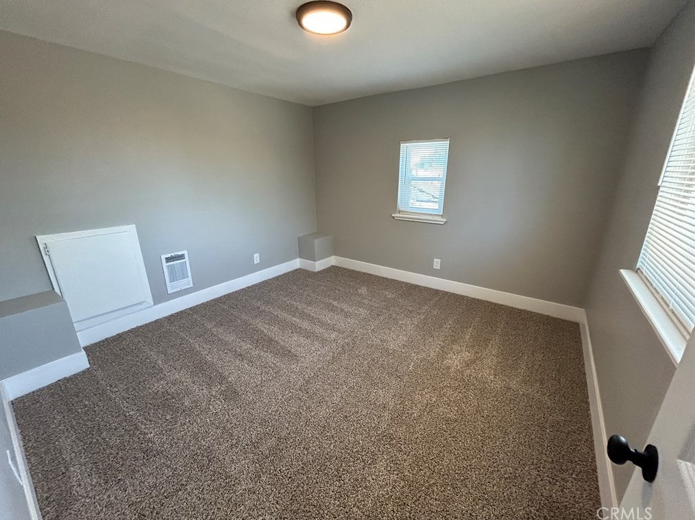 2045 Harvey Ave, Fresno CA  93702-1338 exterior
