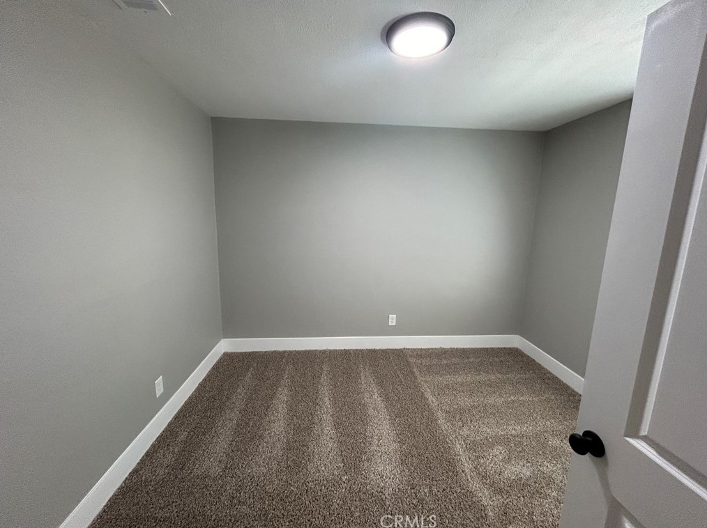 2045 Harvey Ave, Fresno CA  93702-1338 exterior