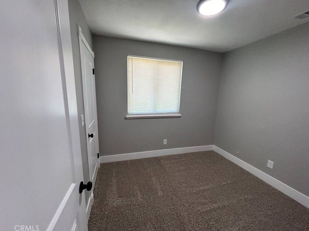 2045 Harvey Ave, Fresno CA  93702-1338 exterior