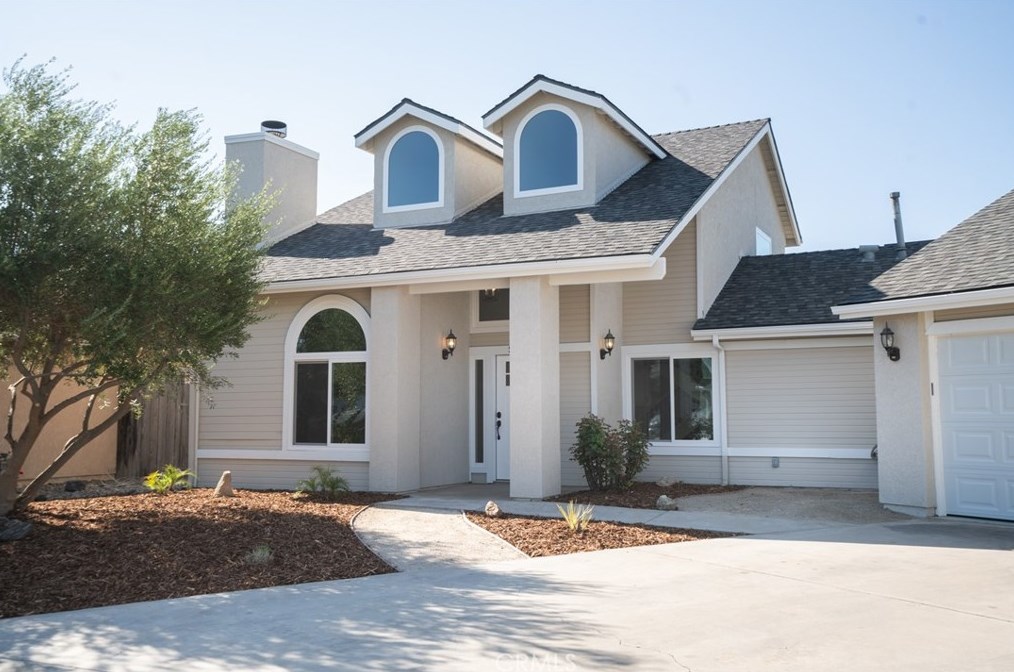 904 Evert Ct, Lake Nacimiento, CA 93446