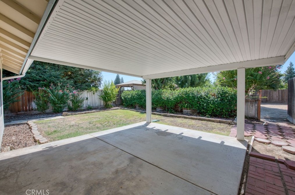 2366 Escalon Ave, Clovis, CA 93611