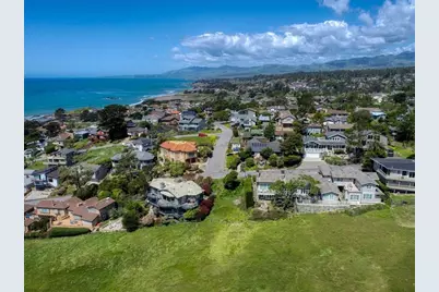 404 Huntington Road, Cambria, CA 93428 - Photo 72