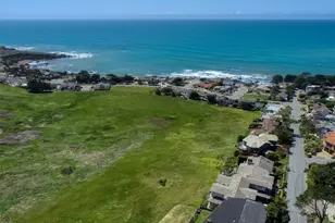 404 Huntington Rd, Cambria, CA 93428 - Photo 64