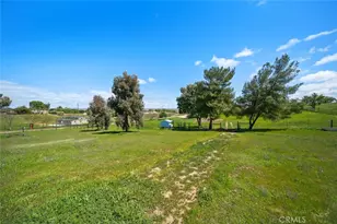 6095 Vista Serrano Way, Paso Robles, CA 93446 - Photo 38