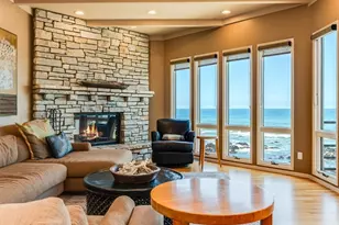 2585 Sherwood Dr, Cambria, CA 93428 - Photo 6