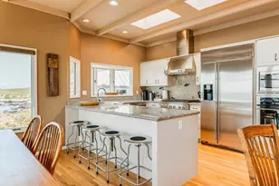 2585 Sherwood Dr, Cambria, CA 93428 - Photo 10