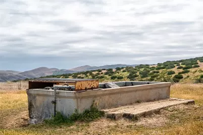 8050 Bitterwater Road, Shandon, CA 93461 - Photo 12