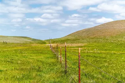 8050 Bitterwater Road, Shandon, CA 93461 - Photo 18