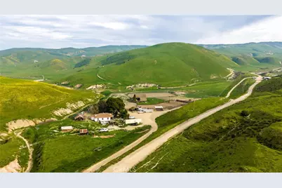 8050 Bitterwater Road, Shandon, CA 93461 - Photo 10