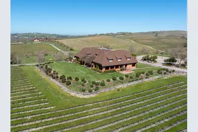 5010 Gate 4 Rd., Paso Robles, CA 93446 - Photo 2