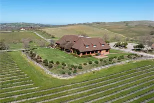 5010 Gate 4 Rd, Paso Robles, CA 93446 - Photo 2