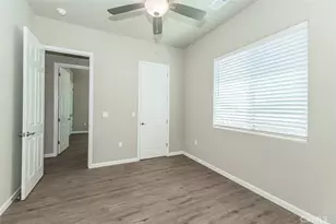 6008 E Sussex Way, Fresno, CA 93727 - Photo 34