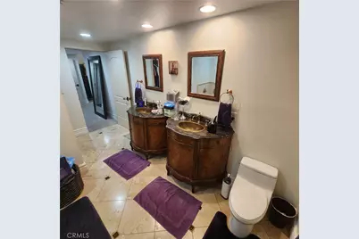 10862 Bloomfield Street #303, Toluca Lake, CA 91602 - Photo 12