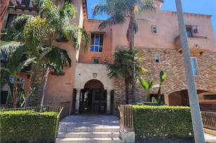 10862 Bloomfield St, Toluca Lake, CA 91602 - Photo 1