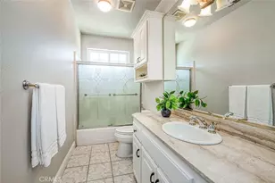 218 W Hubert Ct, Fresno, CA 93711 - Photo 44