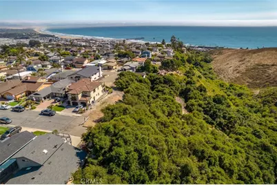 991 Visalia Street, Pismo Beach, CA 93449 - Photo 2
