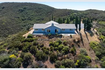 13750 Falcon Road, Atascadero, CA 93422 - Photo 6