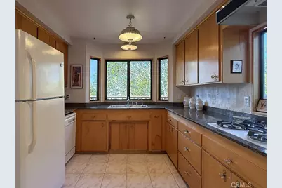 1570 Richard, Cambria, CA 93428 - Photo 12