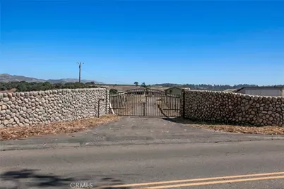 117 W El Campo, Arroyo Grande, CA 93420 - Photo 2