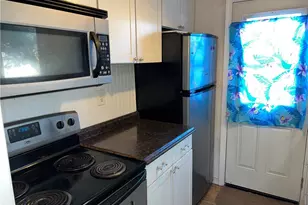 2299 Yorkshire Dr, Cambria, CA 93428 - Photo 18