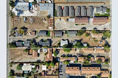 636 E Roosevelt, Visalia, CA 93292 - Photo 2