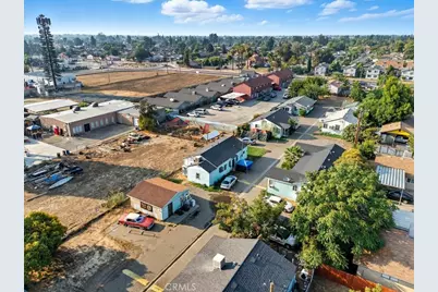 636 E Roosevelt, Visalia, CA 93292 - Photo 6