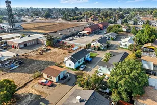 636 E Roosevelt, Visalia, CA 93292 - Photo 6