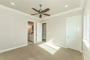 2315 E Courtside Dr, Fresno, CA 93730 - Photo 50