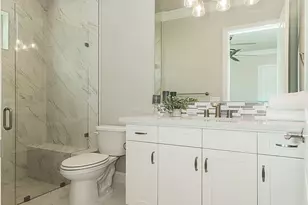 2315 E Courtside Dr, Fresno, CA 93730 - Photo 30