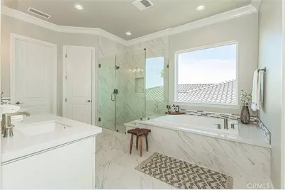 2315 E Courtside Drive, Fresno, CA 93730 - Photo 38