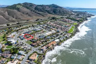 130 Hermosa Dr, Pismo Beach, CA 93449 - Photo 2